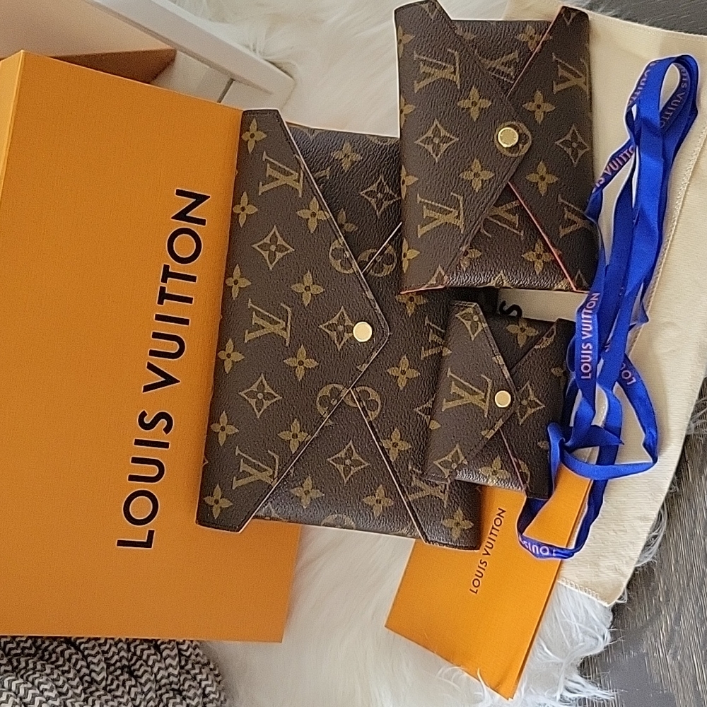 Brand new Louis Vuitton Kiragami Set